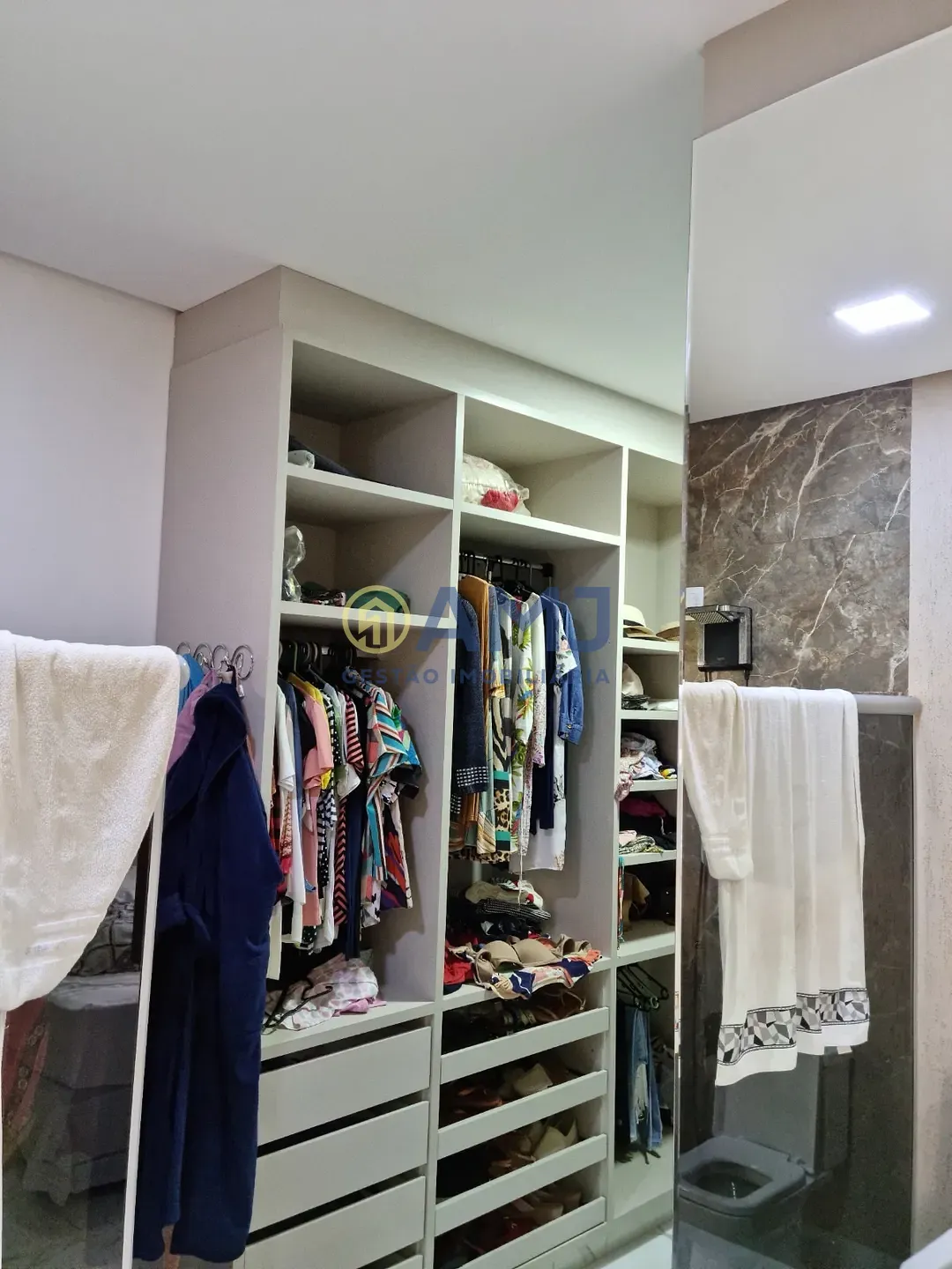 Sítio, 4 quartos, 2212 m² - Foto 13