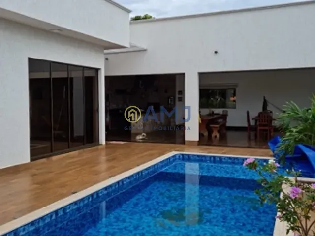 Chácara com 2212m² 4 quartos e 5 banheiros, à venda, no bairro condomínio Terra do boi 2 em Hidrolândia