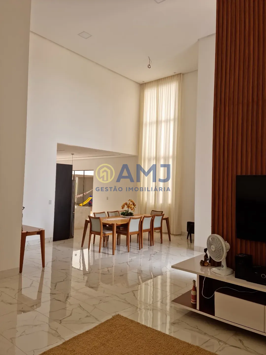 Sítio, 4 quartos, 2212 m² - Foto 9
