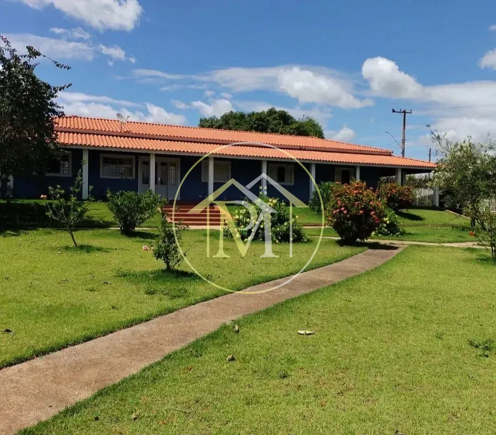 Sítio, 3 quartos, 310 m² - Foto 1