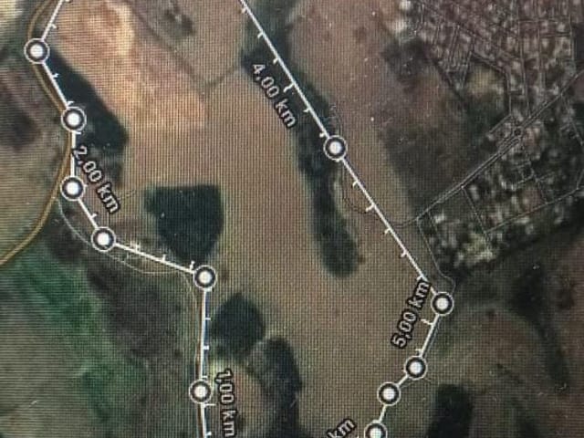 Chácara com 121000m², à venda, no bairro Parque Lago Azul em Pindamonhangaba
