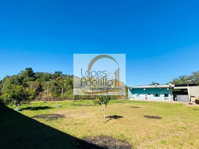 Chácara com 2253m² 1 quarto e 1 banheiro, à venda, no bairro Estância Santa Maria do Portão em Atibaia