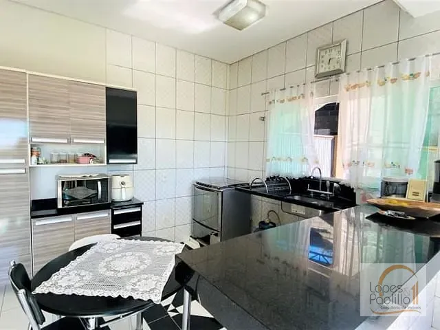 Chácara com 2253m² 1 quarto e 1 banheiro, à venda, no bairro Estância Santa Maria do Portão em Atibaia