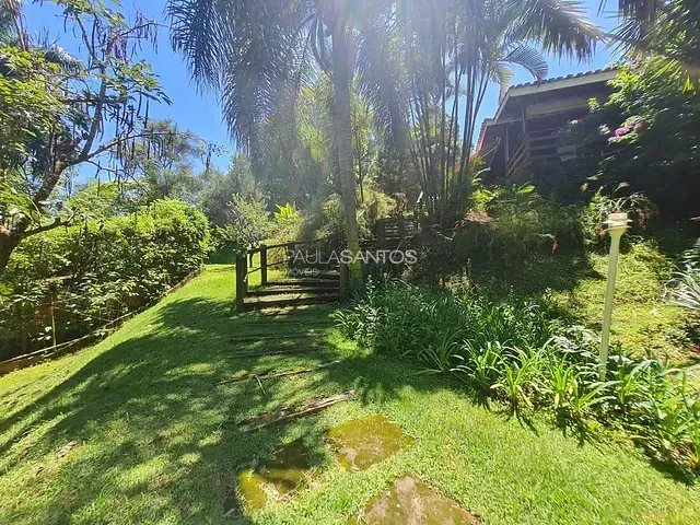 Chácara com 2465m² 3 quartos e 2 banheiros, à venda, no bairro Jardim Novo Mundo em Sorocaba