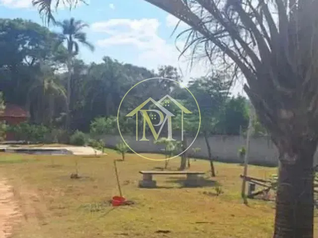 Chácara com 2000m² 2 quartos e 2 banheiros, à venda, no bairro Área rural em Araçoiaba da Serra