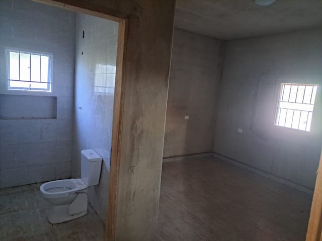 Chácara com 1000m² 3 quartos e 3 banheiros, à venda, no bairro Cambuí em Araçoiaba da Serra
