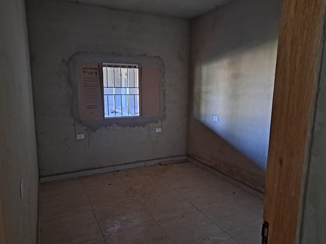 Chácara com 1000m² 3 quartos e 3 banheiros, à venda, no bairro Cambuí em Araçoiaba da Serra