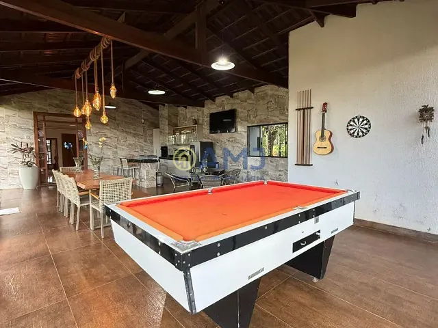 Chácara com 2240m² 3 quartos e 3 banheiros, à venda, no bairro Condomínio Terra do Boi 2 em Hidrolândia