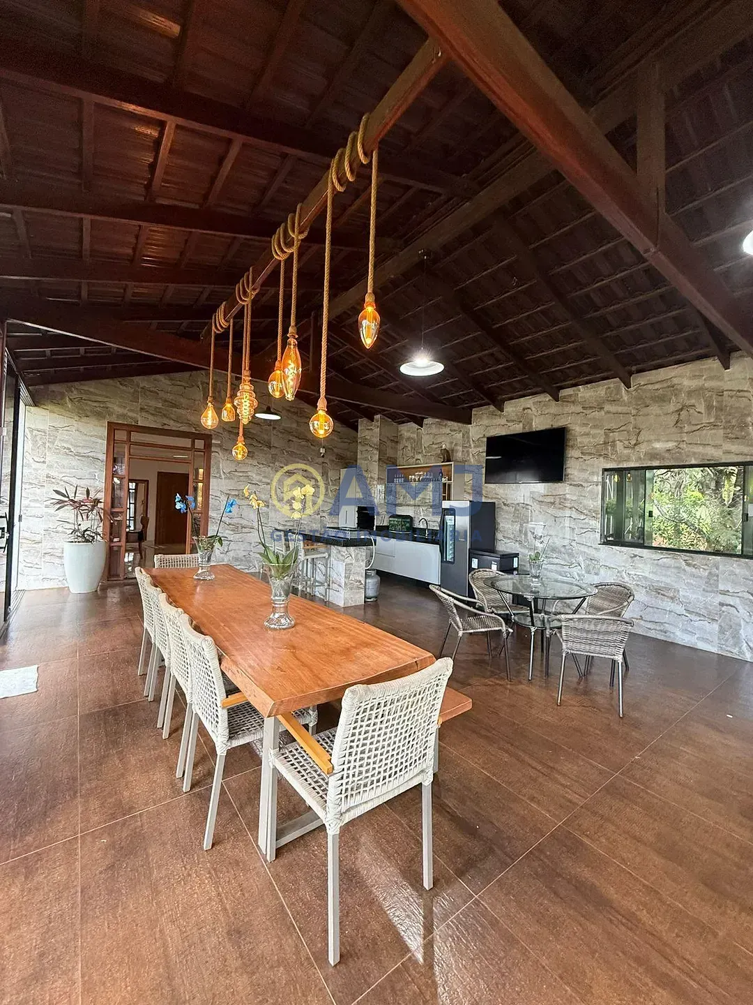Sítio, 3 quartos, 2240 m² - Foto 3
