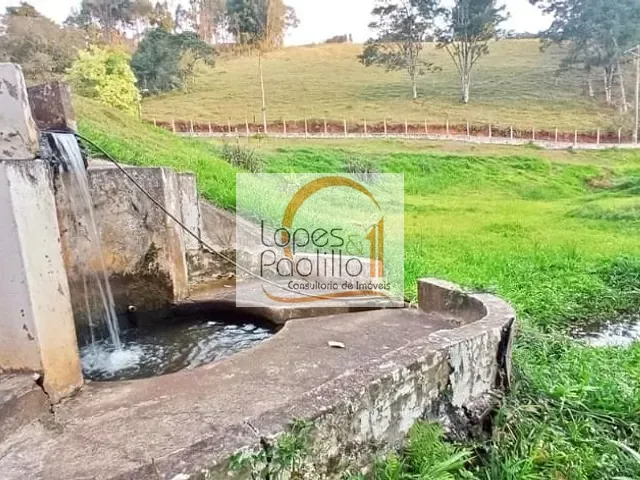 Chácara com 90000m² 4 quartos e 2 banheiros, à venda, no bairro Cuiabá de Cima em Nazaré Paulista