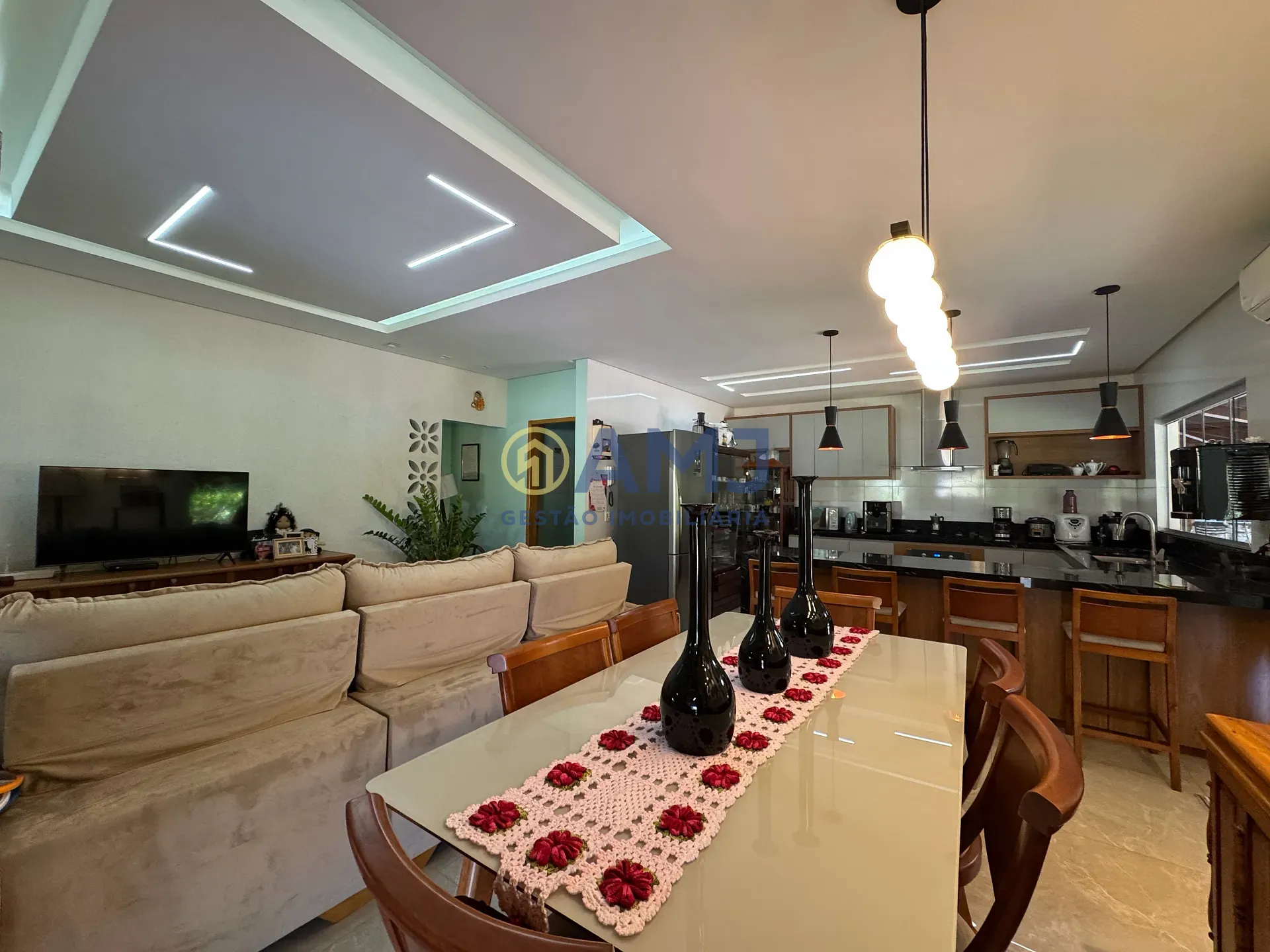 Sítio, 4 quartos, 2264 m² - Foto 9