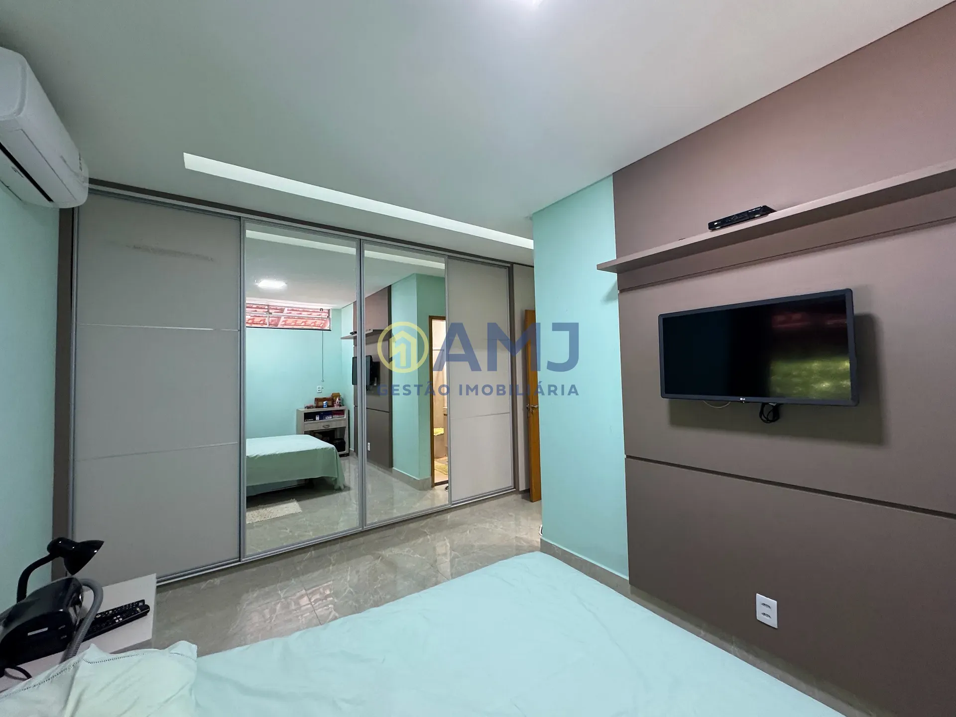 Sítio, 4 quartos, 2264 m² - Foto 14