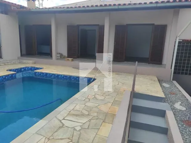 Chácara com 1066m² 4 quartos e 2 banheiros, à venda, no bairro Rio Acima em Jundiaí