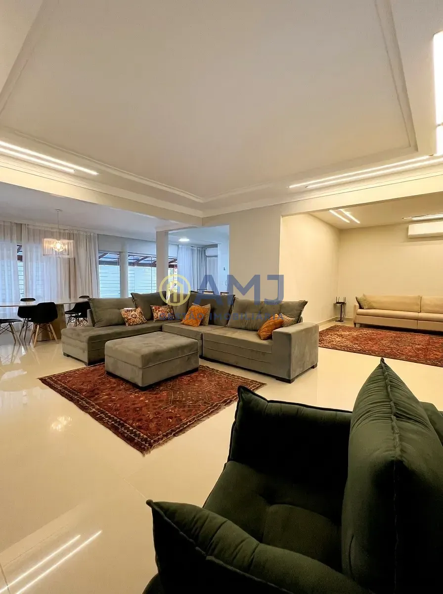 Chácara, 5 quartos, 2287 m² - Foto 2