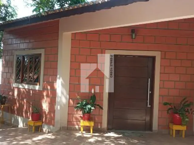 Chácara com 1200m² 3 quartos e 3 banheiros, à venda, no bairro Monterrey em Louveira
