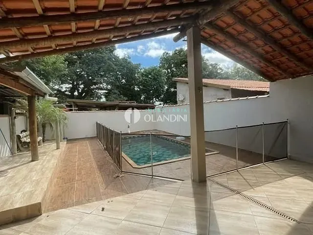 Chácara com 2000m² 5 quartos e 4 banheiros, à venda, no bairro Jardim Nova Limeira em Limeira
