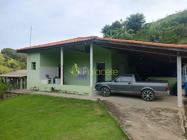 Chácara com 3000m² 1 quarto e 2 banheiros, à venda, no bairro Chácara São Félix em Taubaté