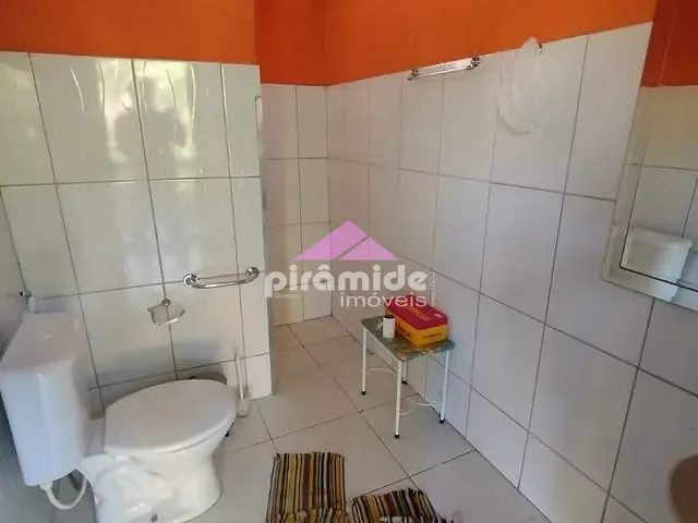 Chácara 3 quartos e 3 banheiros, à venda, no bairro Altos da Vila Paiva em São José dos Campos
