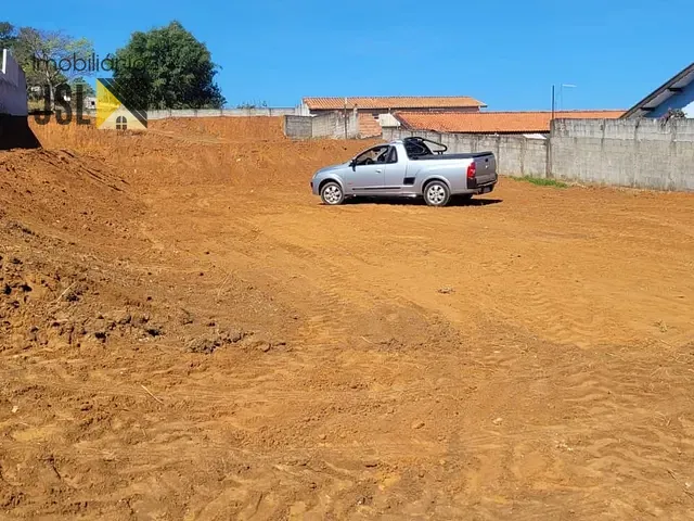 Chácara com 1530m², à venda, no bairro Tijuco Preto em Caçapava
