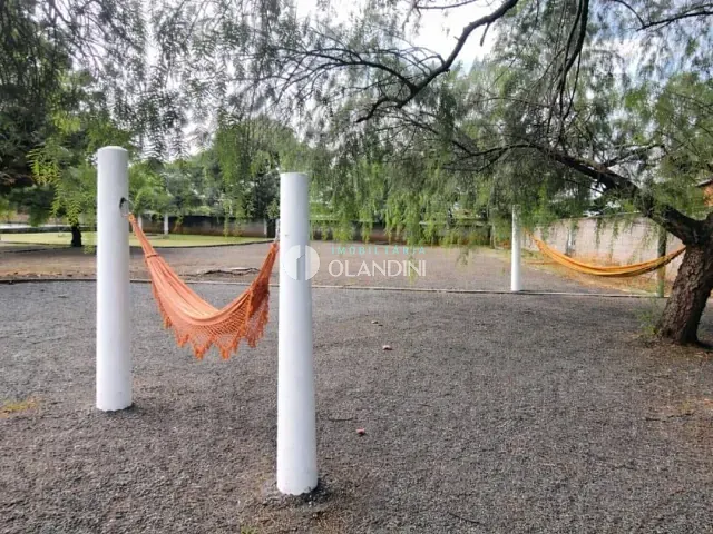 Chácara com 2200m² 3 quartos e 2 banheiros, à venda, no bairro Área Rural de Cosmópolis em Cosmópolis