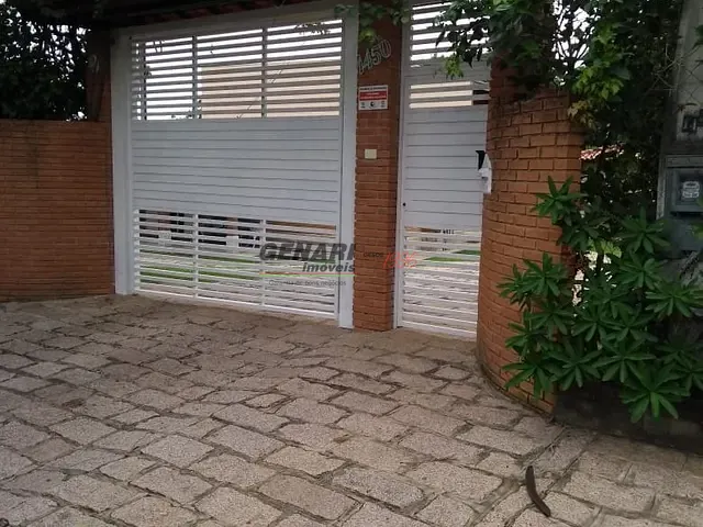Chácara com 2500m² 4 quartos e 5 banheiros, à venda, no bairro Vale das Laranjeiras em Indaiatuba