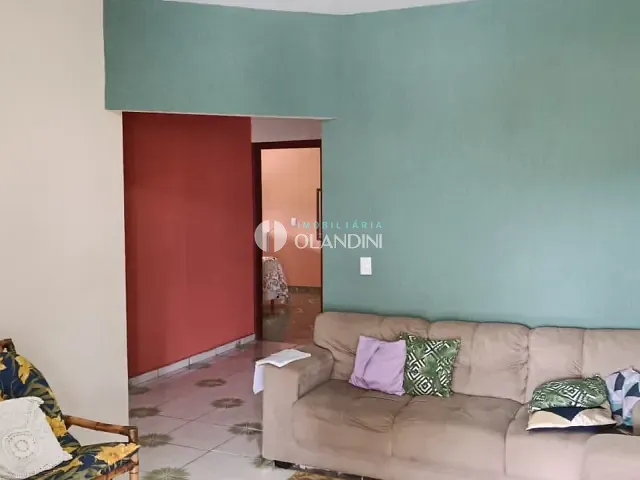Chácara com 4651m² 3 quartos e 2 banheiros, à venda, no bairro Área Rural de Artur Nogueira em Artur Nogueira