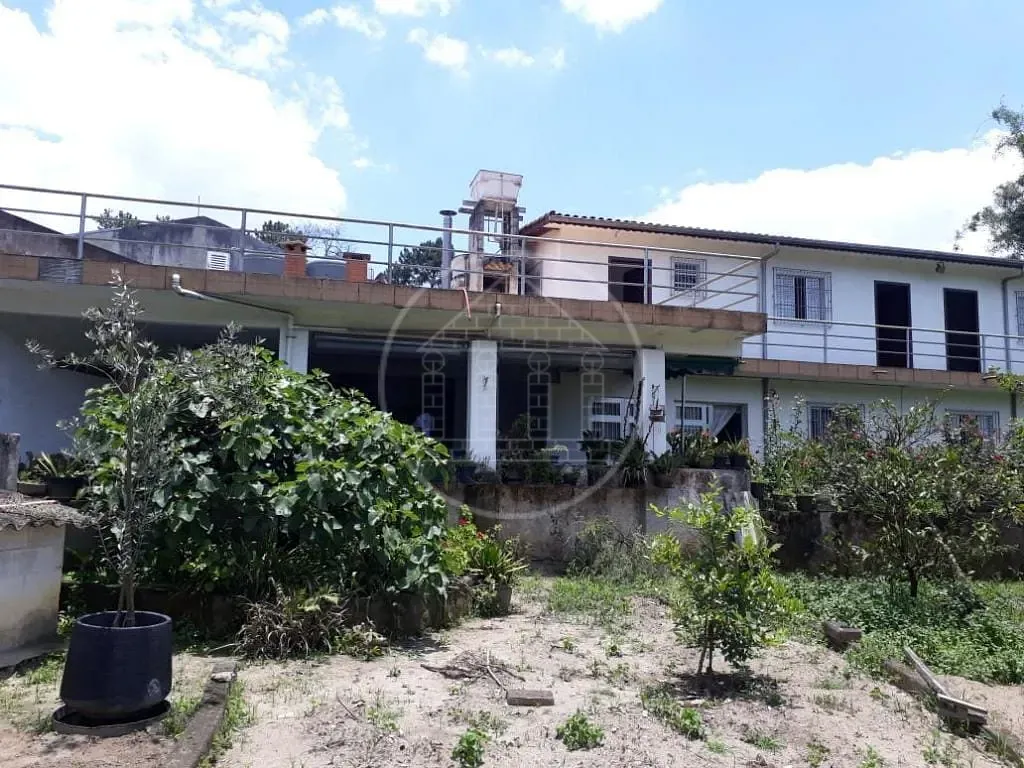 Sítio, 3 quartos, 1800 m² - Foto 2