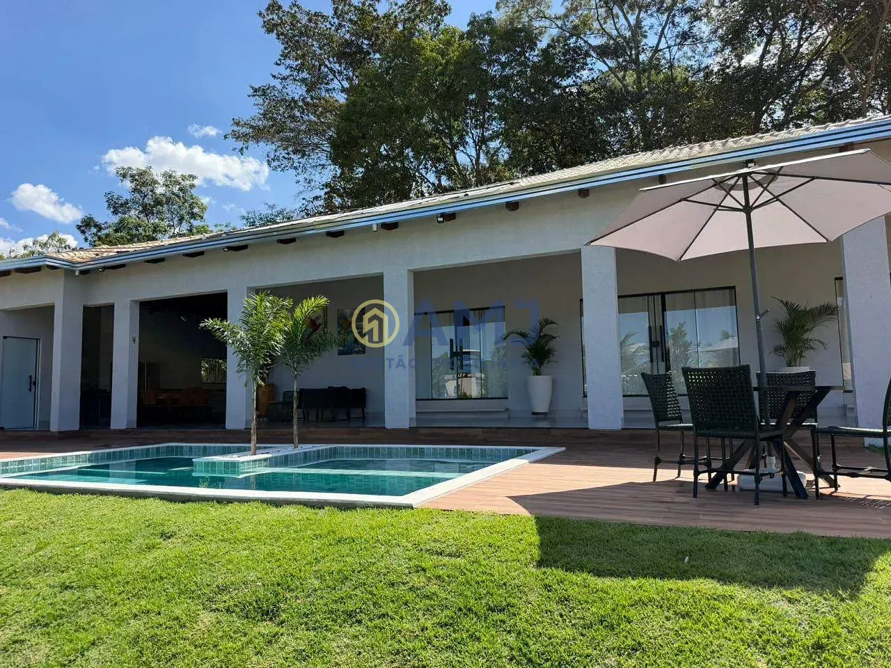 Sítio, 3 quartos, 1200 m² - Foto 1