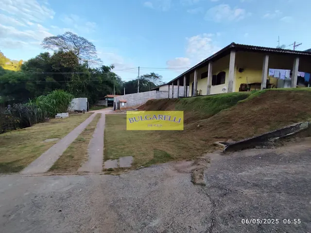 Chácara com 1350m² 2 quartos e 2 banheiros, à venda, no bairro Roseira em Jundiaí