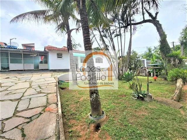 Chácara com 690m² 3 quartos e 3 banheiros, à venda, no bairro Jardim Imperial em Atibaia