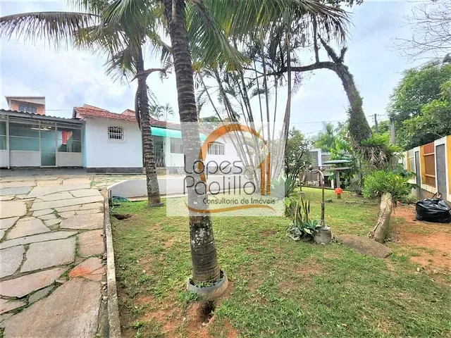 Chácara com 690m² 3 quartos e 3 banheiros, à venda, no bairro Jardim Imperial em Atibaia