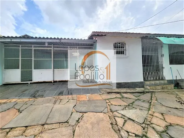 Chácara com 690m² 3 quartos e 3 banheiros, à venda, no bairro Jardim Imperial em Atibaia