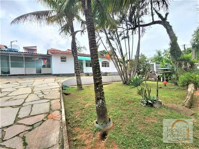 Chácara com 690m² 3 quartos e 3 banheiros, à venda, no bairro Jardim Imperial em Atibaia