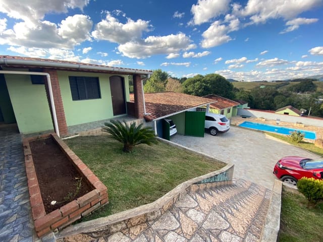 Chácara com 1650m² 2 quartos e 3 banheiros, à venda, no bairro Furnas em Extrema