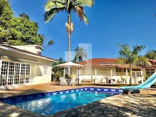 Chácara com 9280m² 4 quartos e 4 banheiros, à venda, no bairro Núcleo Colonial Barão de Jundiaí em Jundiaí