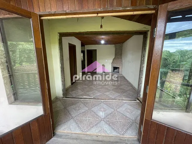 Chácara com 1400m² 3 quartos e 2 banheiros, à venda, no bairro Área Rural de São Francisco Xavier em São José dos Campos