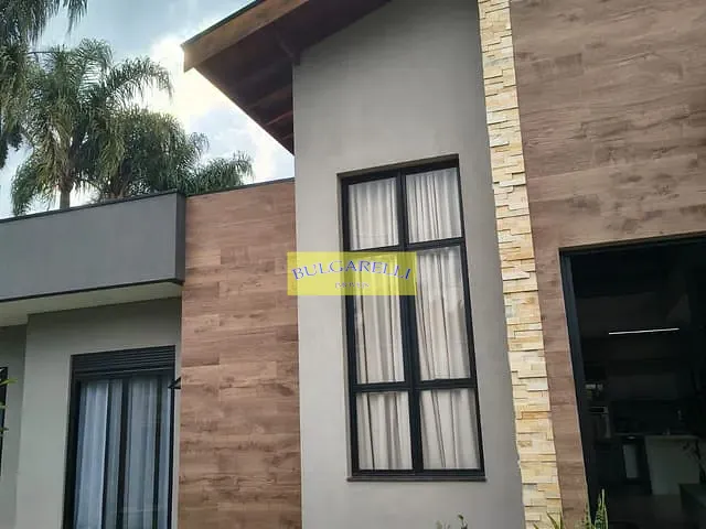 Chácara com 563m² 3 quartos e 3 banheiros, à venda, no bairro Caxambu em Jundiaí