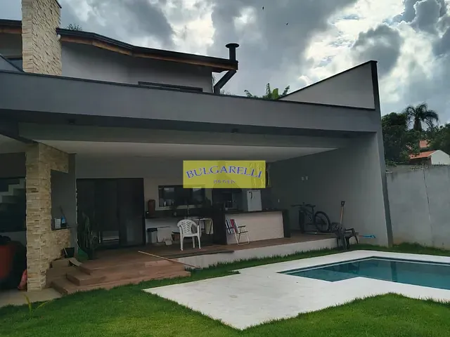 Chácara com 563m² 3 quartos e 3 banheiros, à venda, no bairro Caxambu em Jundiaí