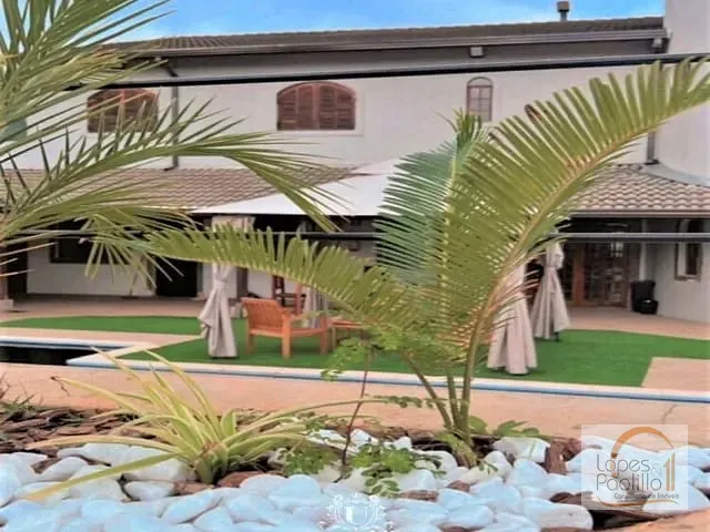 Chácara com 1335m² 4 quartos e 11 banheiros, à venda, no bairro Luiz Fagundes em Mairiporã