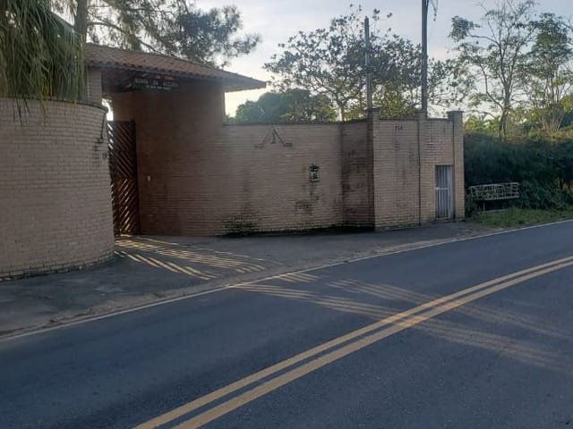Chácara com 36000m² 4 quartos e 6 banheiros, à venda, no bairro Mogi das Cruzes em Mogi das Cruzes