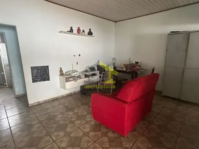 Chácara com 1000m² 3 quartos e 4 banheiros, à venda, no bairro Parque São Gabriel em Itatiba