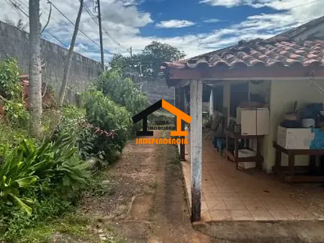 Chácara com 1000m² 3 quartos e 4 banheiros, à venda, no bairro Parque São Gabriel em Itatiba