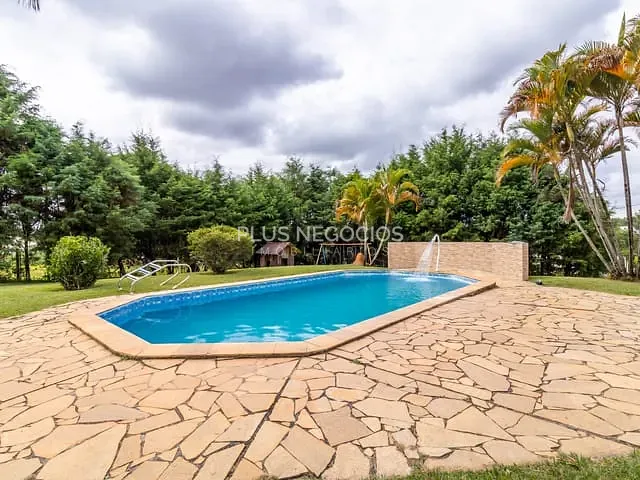 Chácara com 24000m² 7 quartos e 5 banheiros, à venda, no bairro Condomínio Chácaras da Planície em Araçoiaba da Serra