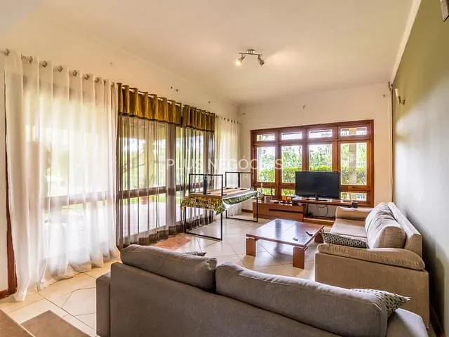 Chácara com 24000m² 7 quartos e 5 banheiros, à venda, no bairro Condomínio Chácaras da Planície em Araçoiaba da Serra