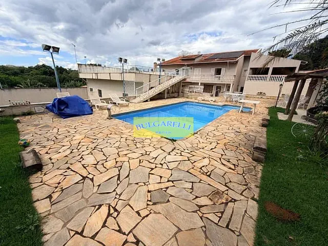 Chácara com 1015m² 3 quartos e 5 banheiros, à venda, no bairro CAXAMBU em Jundiaí
