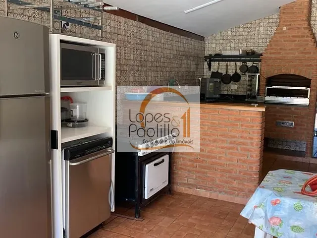 Chácara com 1000m² 6 quartos e 3 banheiros, à venda ou para alugar, no bairro Jardim Estância Brasil em Atibaia