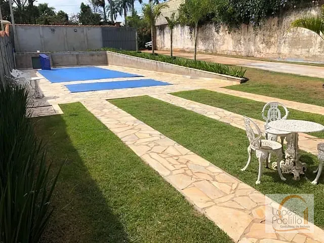 Chácara com 1000m² 6 quartos e 3 banheiros, à venda ou para alugar, no bairro Jardim Estância Brasil em Atibaia