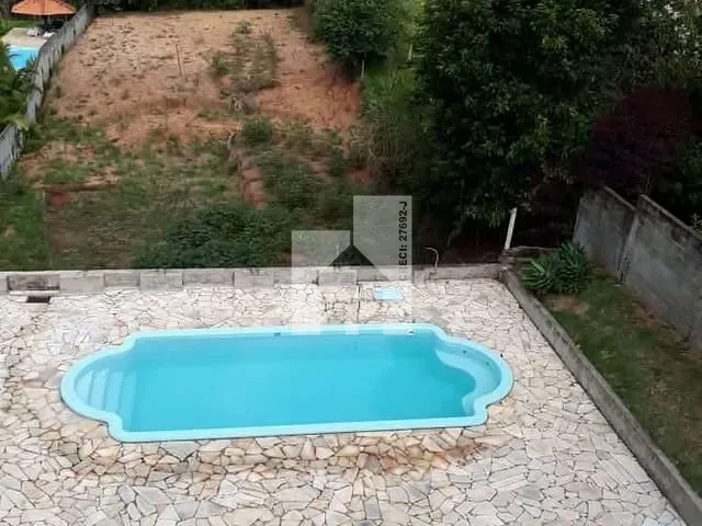 Chácara com 1800m² 2 quartos e 2 banheiros, à venda, no bairro Colina do Sol em Jarinu