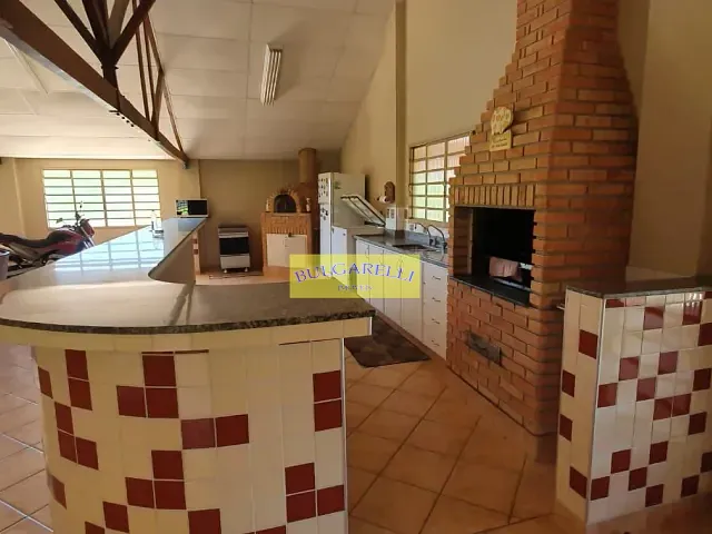 Chácara com 3623m² 4 quartos e 4 banheiros, à venda, no bairro colonia em Jundiaí