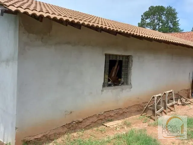 Chácara com 1250m² 2 quartos e 1 banheiro, à venda, no bairro Vale dos Pinheiros em Atibaia